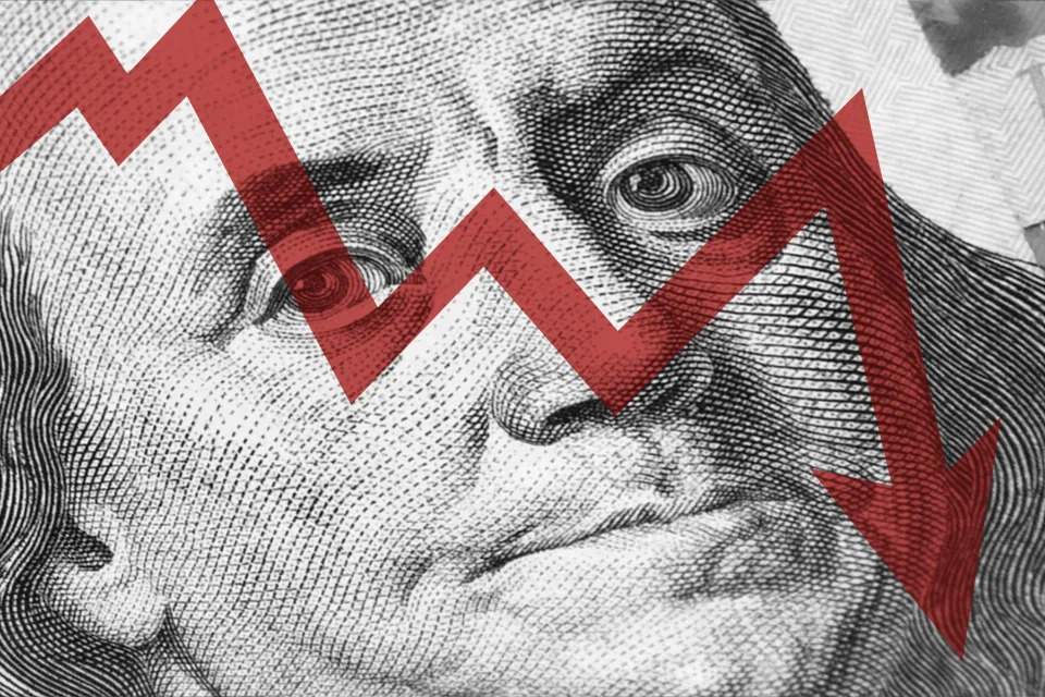 Intel stock falls sharply today due to market volatility and analyst downgrade concerns